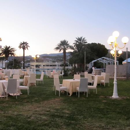 Club Hotel Kennedy Roccella Ionica Dış mekan fotoğraf