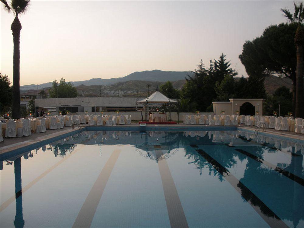 Club Hotel Kennedy Roccella Ionica Dış mekan fotoğraf
