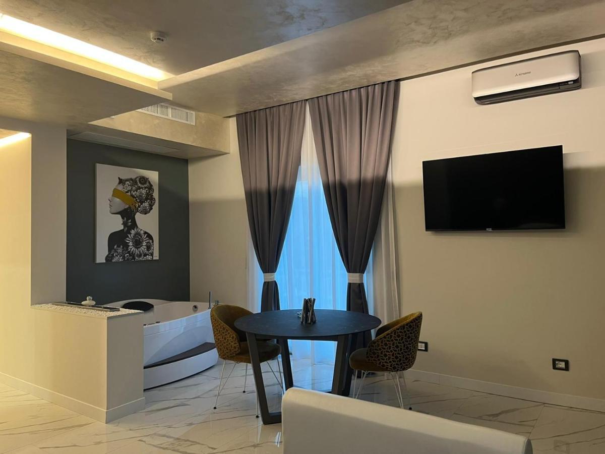 Club Hotel Kennedy Roccella Ionica Dış mekan fotoğraf