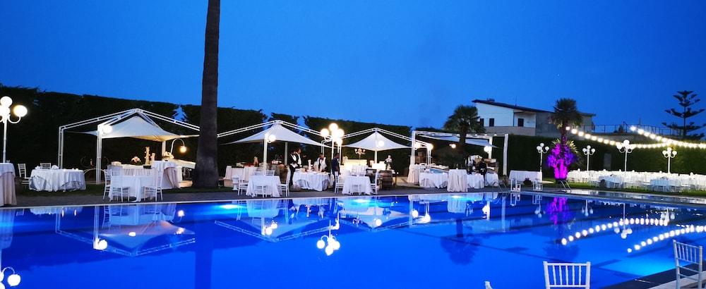 Club Hotel Kennedy Roccella Ionica Dış mekan fotoğraf
